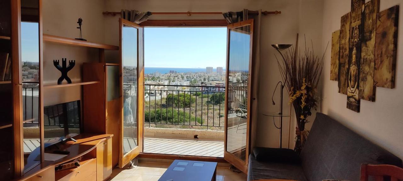 Costa Blanka Resident Apartman Torrevieja Ngoại thất bức ảnh
