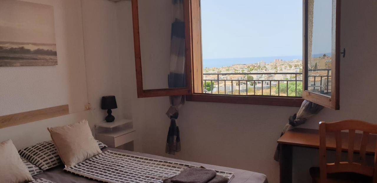 Costa Blanka Resident Apartman Torrevieja Ngoại thất bức ảnh