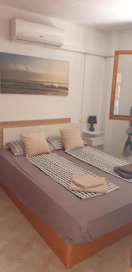 Costa Blanka Resident Apartman Torrevieja Ngoại thất bức ảnh