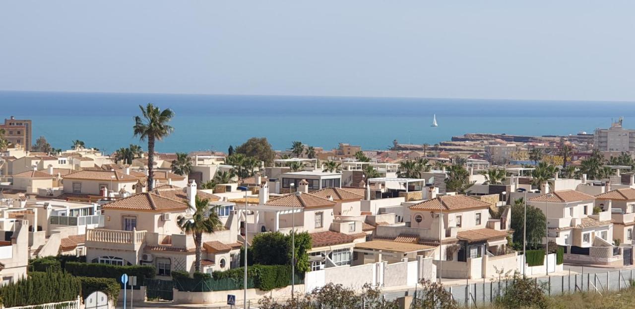 Costa Blanka Resident Apartman Torrevieja Ngoại thất bức ảnh