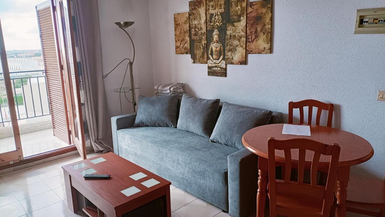 Costa Blanka Resident Apartman Torrevieja Ngoại thất bức ảnh
